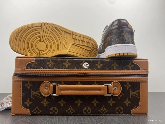 Off-Louis Jordan 1 Air OW x AJ1 LOW 0713